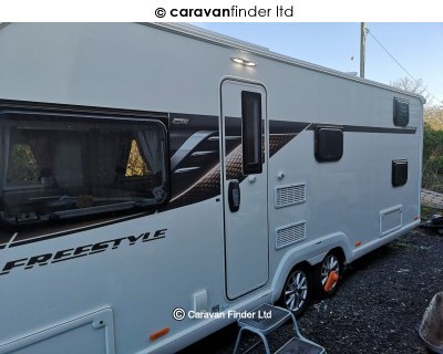 Swift Freestyle super twin db 2021 (Private) image 9