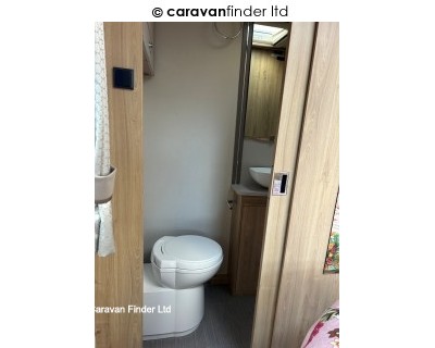 Elddis Midhurst  Sussex Premier Edition 2017 (Private) image 9