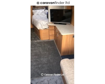 Swift Conqueror 630 2012 (Private) image 3