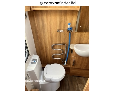 Swift Conqueror 645 2014 (Private) image 6