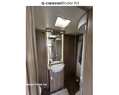 Swift Corniche 2017 (Private) image 5