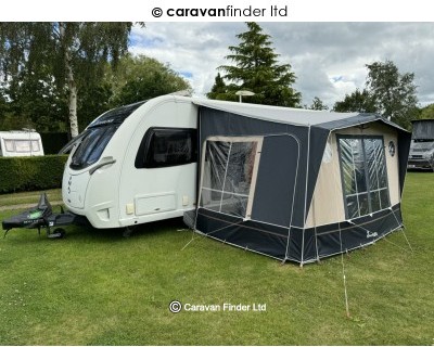 Sterling Continental 580 2016 touring caravan Image