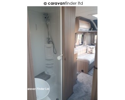 Coachman Pastiche 545 2019 (Private) image 7