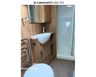 Swift Conqueror 645 2015 (Private) image 9