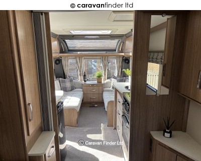 Coachman VIP575 2017 (Private) image 9