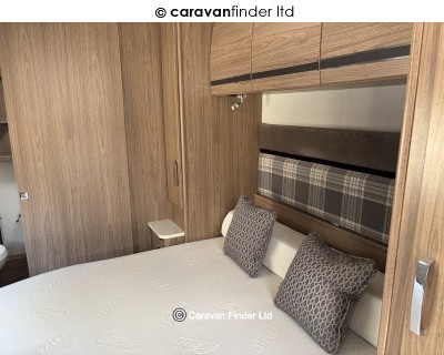 Coachman VIP575 2017 (Private) image 10