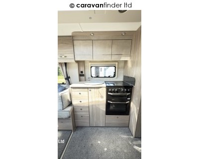 Elddis Avante 585 Chatsworth 2023 (Private) image 6