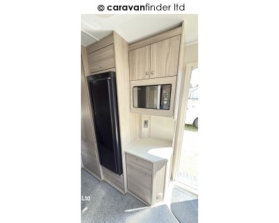 Elddis Avante 585 Chatsworth 2023 (Private) image 7