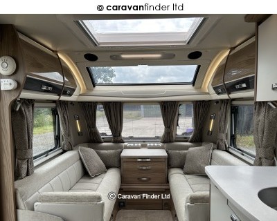 Bessacarr 645 2017 (Private) image 3