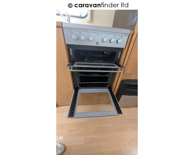 Swift Fairway 2008 (Private) image 9