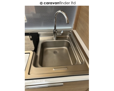 Adria Adora 612 DL Seine 2020 (Private) image 9