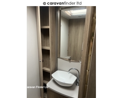Elddis Avante 550 Magnum GT Carbon Edition 2018 (Private) image 10