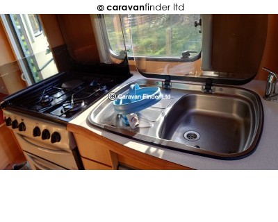 Swift Charisma 555 2004 (Private) image 4