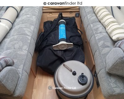 Coachman Pastiche  470 2010 (Private) image 12