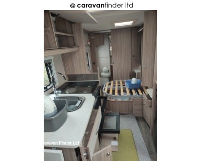Coachman Vision 575 Wanderer 2019 (Private) image 4