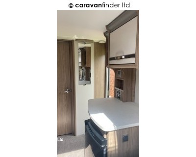 Coachman VIP 460 2016 (Private) image 4