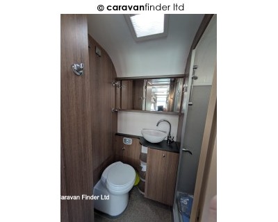 Bailey Unicorn Cadiz S4 2019 (Private) image 12