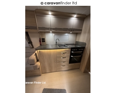 Elddis Crusader Super Cyclone 2019 (Private) image 6