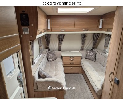 Compass Corona 564 2015 (Private) image 7