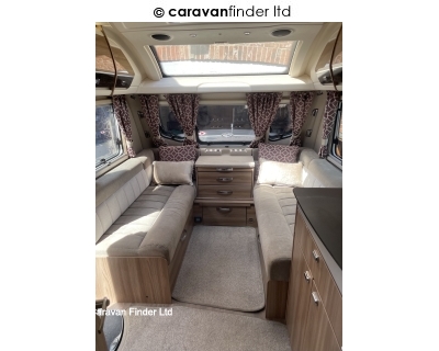 Swift Conqueror 560 2018 (Private) image 5