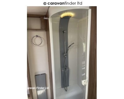 Swift Conqueror 560 2018 (Private) image 11