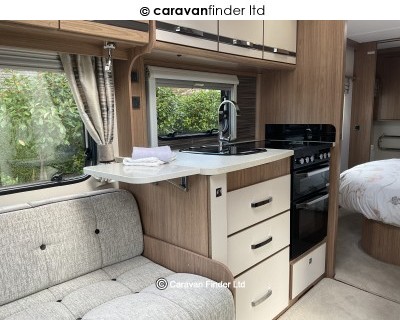 Coachman VIP 575 2017 (Private) image 6